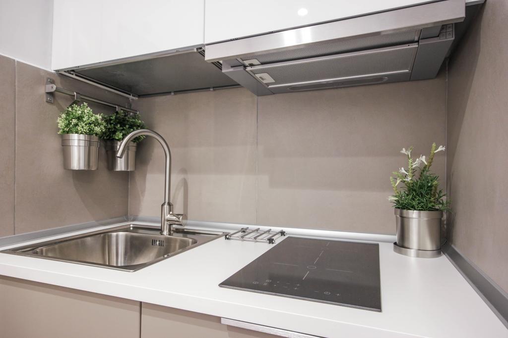 Living Rhome - Condotti Apartment Рим Екстериор снимка