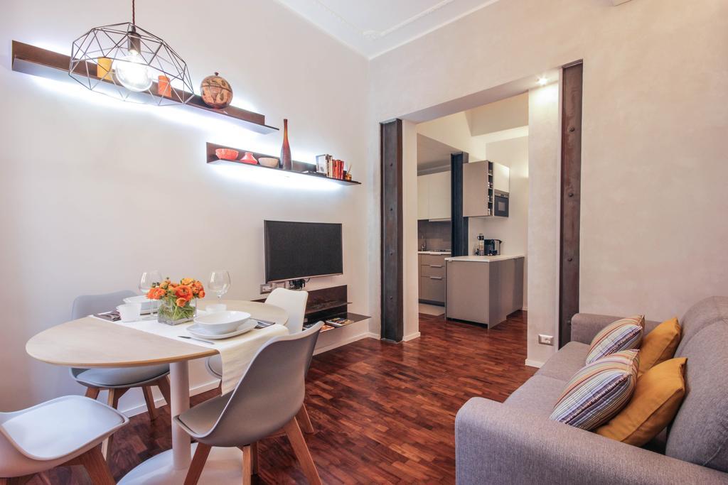 Living Rhome - Condotti Apartment Рим Екстериор снимка