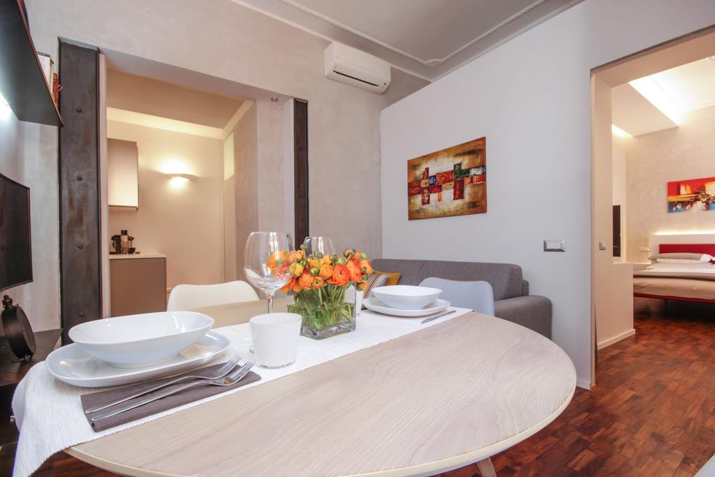 Living Rhome - Condotti Apartment Рим Екстериор снимка