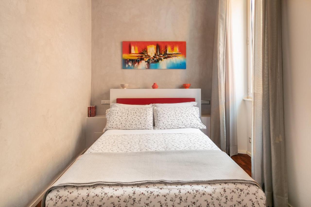 Living Rhome - Condotti Apartment Рим Екстериор снимка
