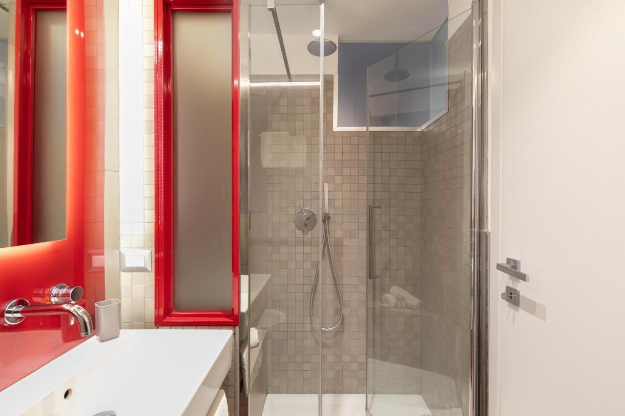 Living Rhome - Condotti Apartment Рим Екстериор снимка